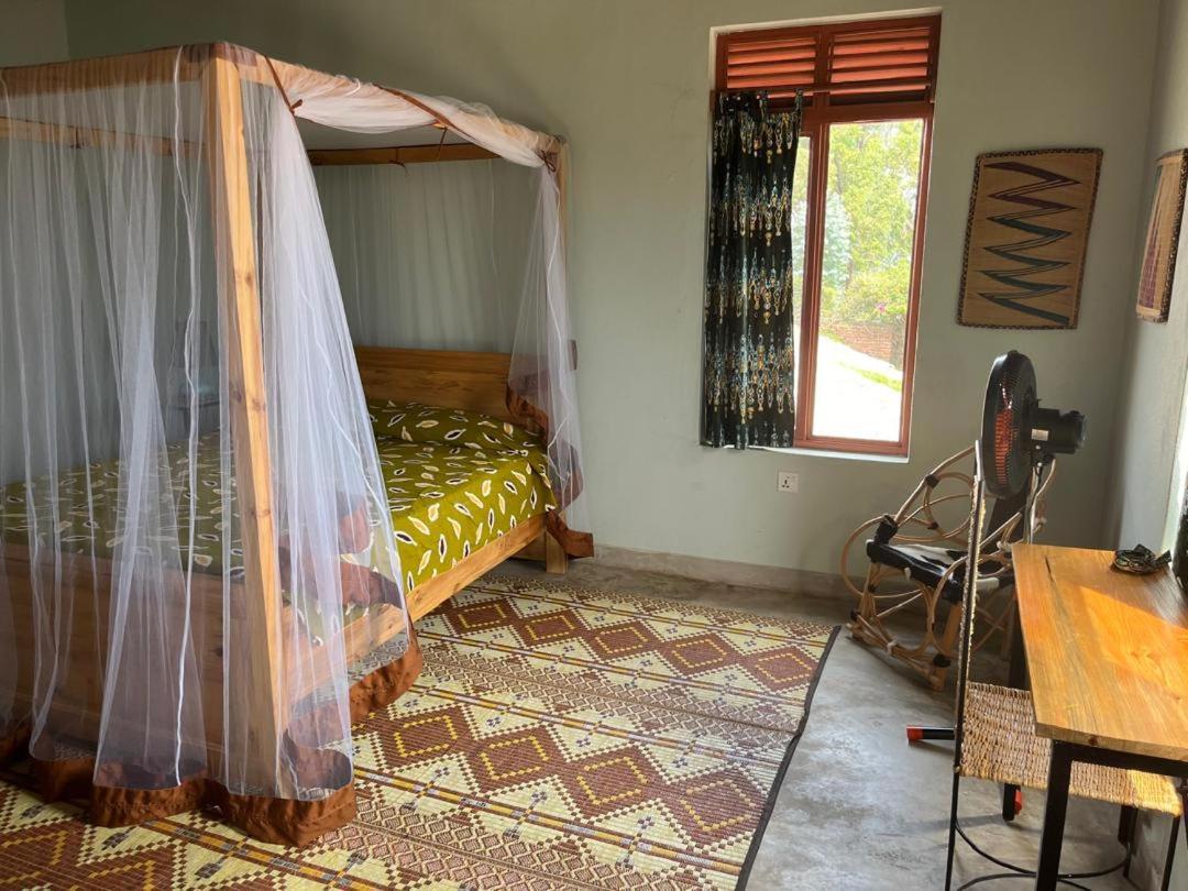 Amazi Land Home And Farm Stay Kibuye Exterior photo