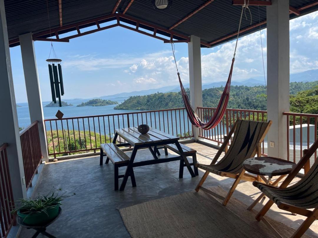 Amazi Land Home And Farm Stay Kibuye Exterior photo